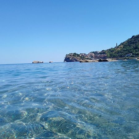 Spisone Appartement Taormina Buitenkant foto